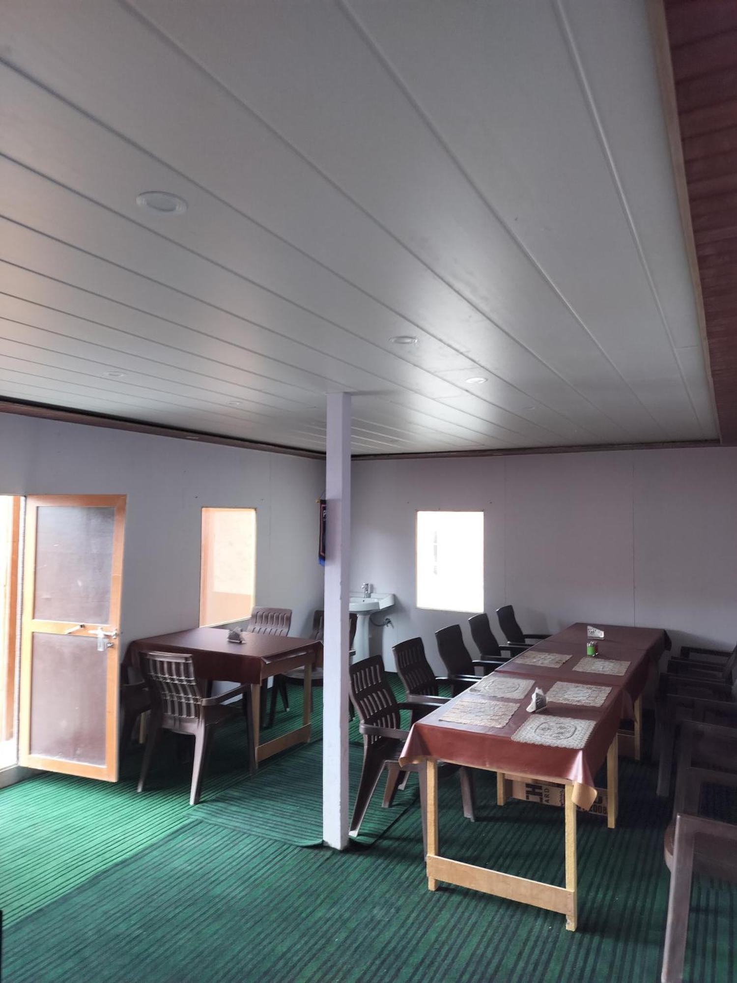 Ibex Spangri Cottage Lukung Buitenkant foto